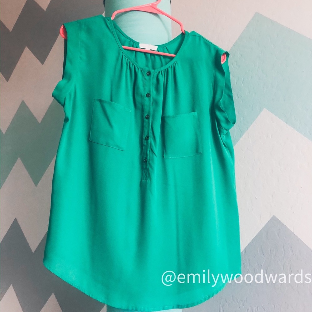 Green Shirt!